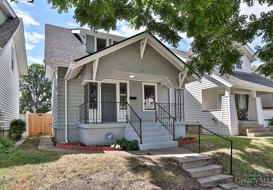 1st image of 1111 Reservoir St
