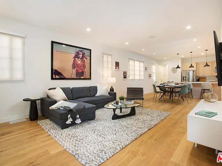 418 N Stanley Ave #420 — Photo 7