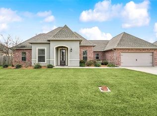 40186 Crestwood Ln, Ponchatoula, LA 70454