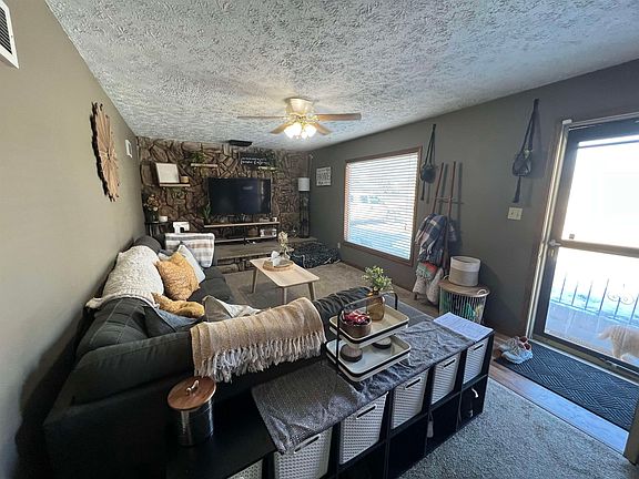 3rd image of 1804 Burlington