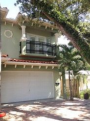 1st image of 829 SW 16th Ct #0