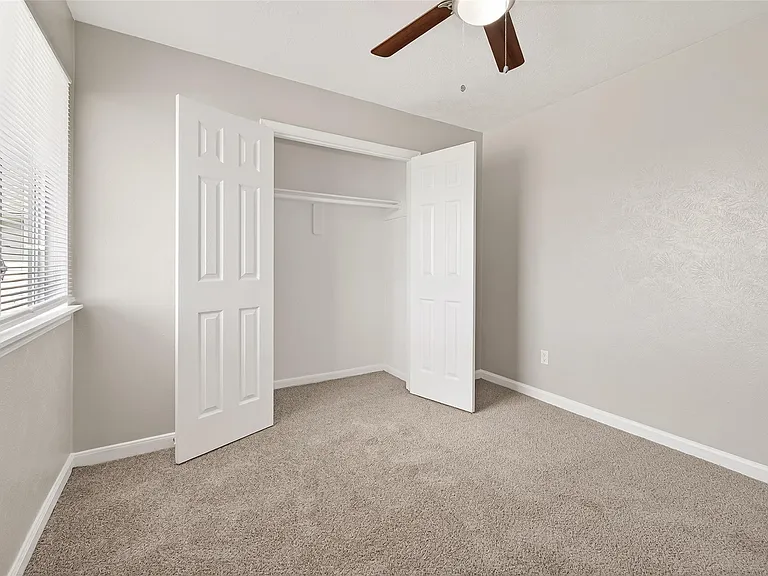 4018 Timber Cor — Photo 19