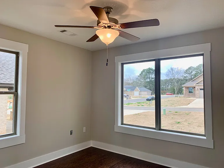 312 Wolf Den Dr — Photo 11