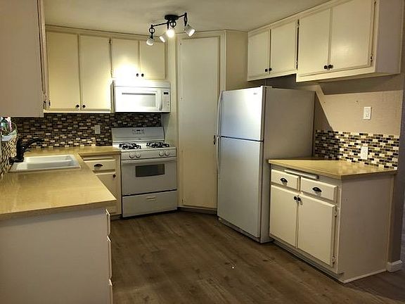 4th image of 11246 Kiowa Pl