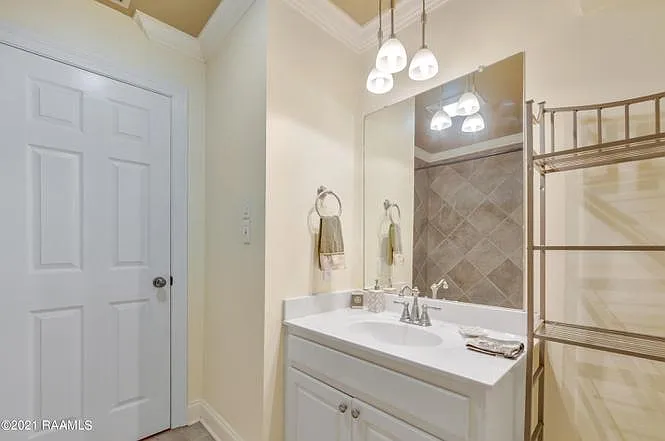 112 Hillside Dr #23 — Photo 8