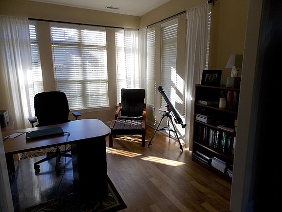 5th image of 5280 Mapleside Ln SW #105