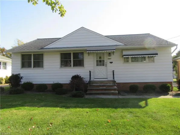 6481 Mariana Dr, Parma Heights, OH 44130