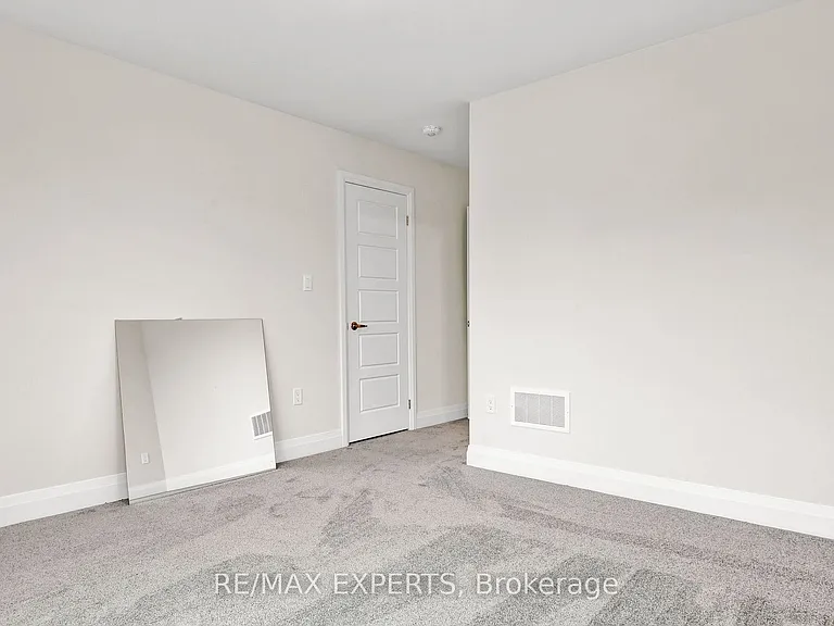 134 Jonkman Blvd — Photo 28