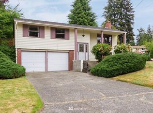 15216 SE 4th St, Bellevue, WA 98007