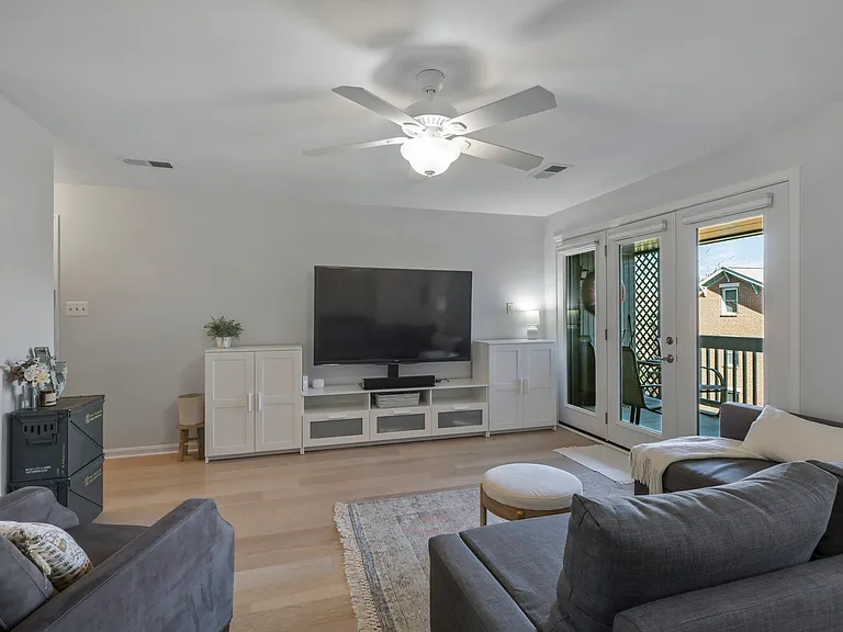 1417 Oronoco St #26 — Photo 7