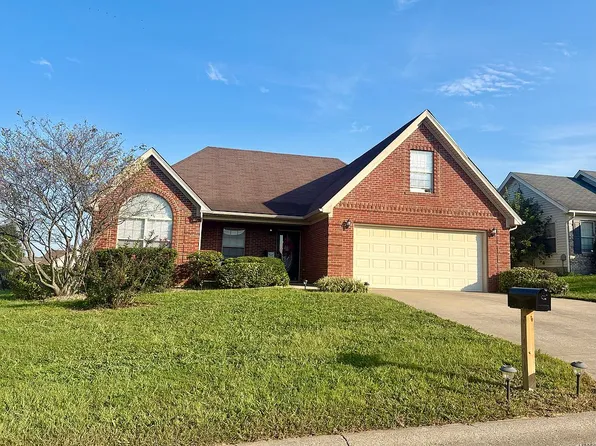 12003 Timberfield Ct, Sellersburg, IN 47172