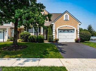 38 Wheatsheaf Ln, Eagleville, PA 19403