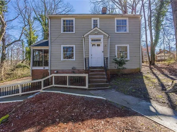 139 Rosedale Cir, Winston Salem, NC 27106