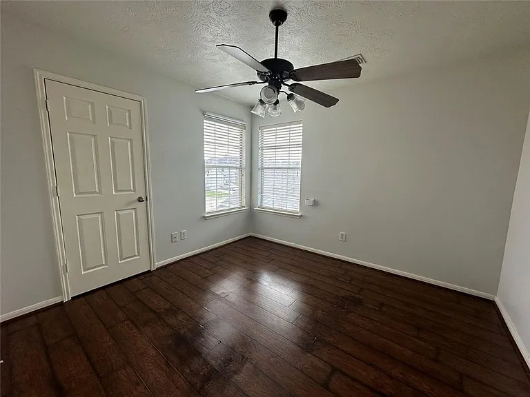 10903 Tobar Falls Cir — Photo 12