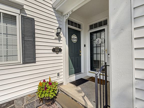 3rd image of 1684 Cassady Place Dr