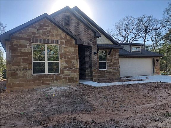 2nd image of 17340 Cedar Springs Ct