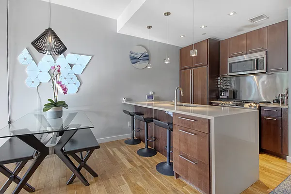 Rented by Compass | media 6