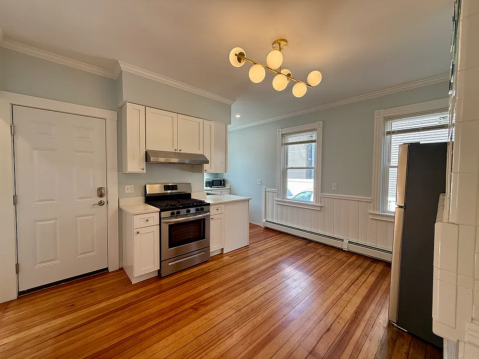 17 Amy St #1