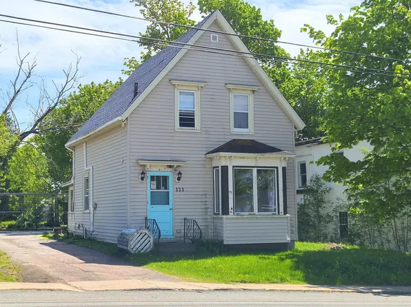 121 Main St, Cumberland, NS B0M 1X0