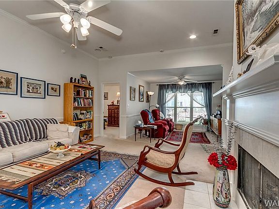 4th image of 6562 Ash Hill Dr