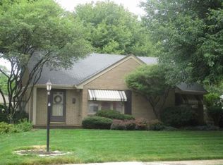 2418 Brendenwood Rd, Rockford, IL 61107