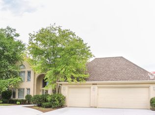 2034 Sheridan Rd, Buffalo Grove, IL 60089