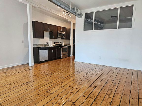 3rd image of 172 River St APT 404
