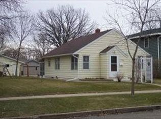 1330 Broadway Ave S, Sauk Rapids, MN 56379