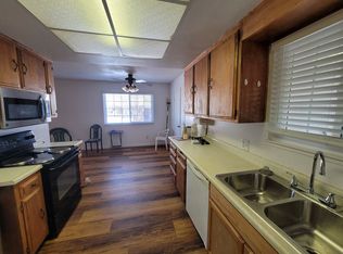 6835 8th Ave, Rio Linda, CA 95673