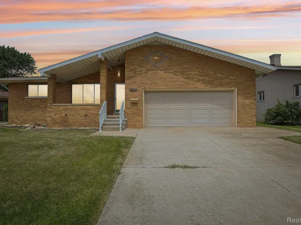 17206 Cedarlawn St, Southgate, MI 48195