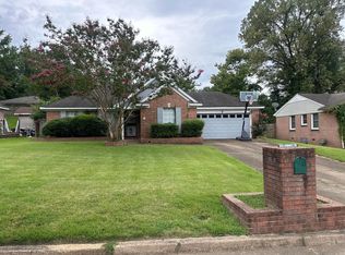 3243 Kirkwall Rd, Memphis, TN 38128