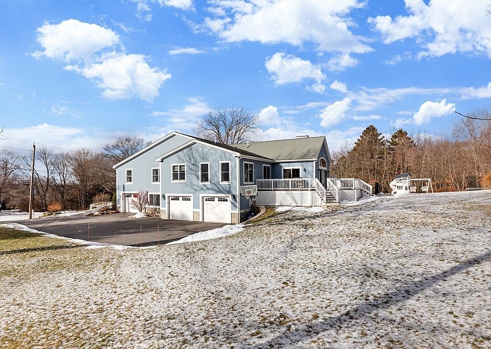 1st image of 44 Tyler Rd