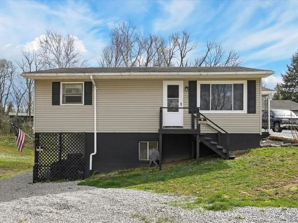 6910 Brad Rd, Hillsboro, OH 45133