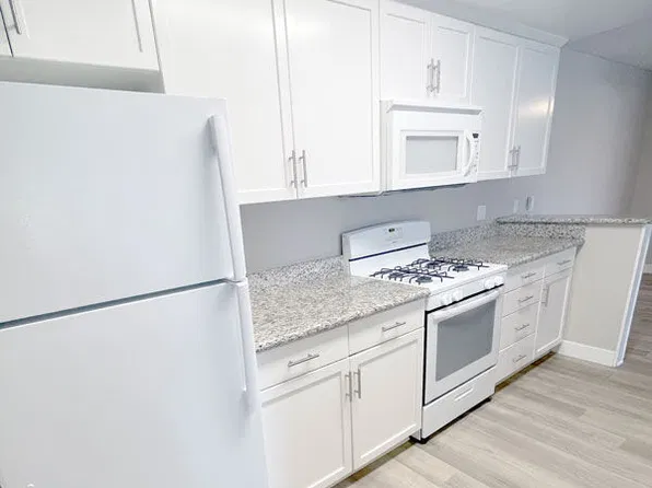Casa Monterrey Apartments
