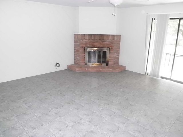 2nd image of 2225 Branbury Ln