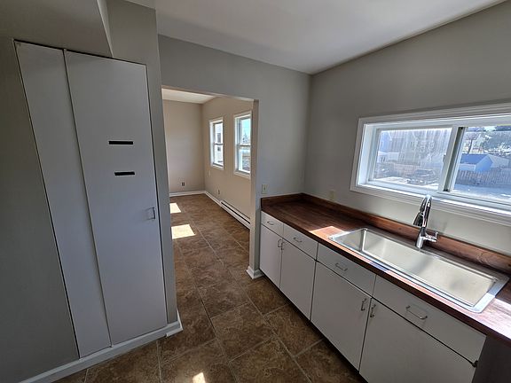 2nd image of 15613 Detroit Ave APT 2
