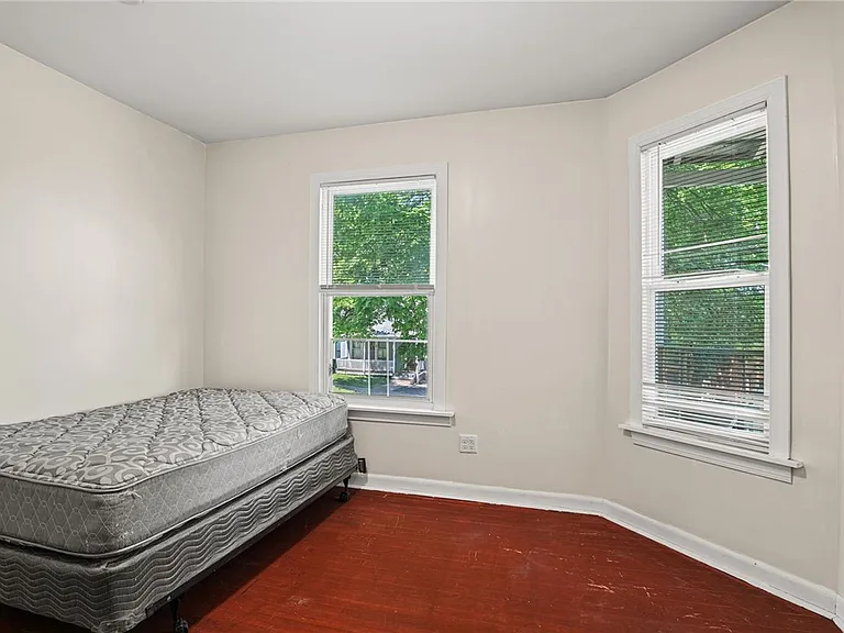 407 S Aurora St — Photo 22