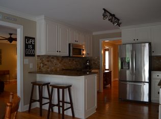 130 Foxberry Ln, Danville, VA 24541