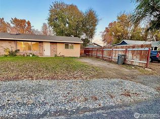 1911 S Beech St, Kennewick, WA 99337