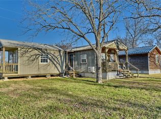 320 Gulf Ave #A, Caldwell, TX 77836