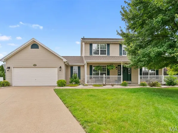 1420 Shale Ct, Saint Charles, MO 63303