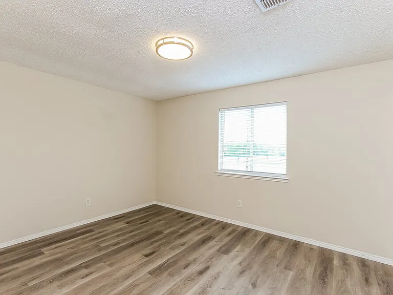 2966 Marquis Ln — Photo 15