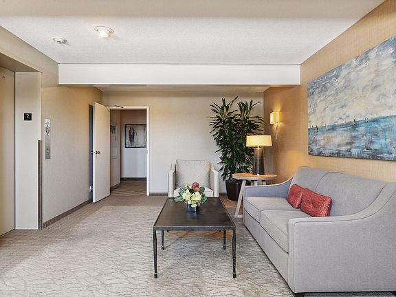 2nd image of 215 Barry Ave S APT 112