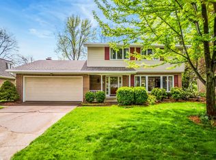 2153 Delaware Dr, Ann Arbor, MI
