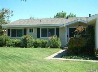 1430 Buchanan St, Novato, CA