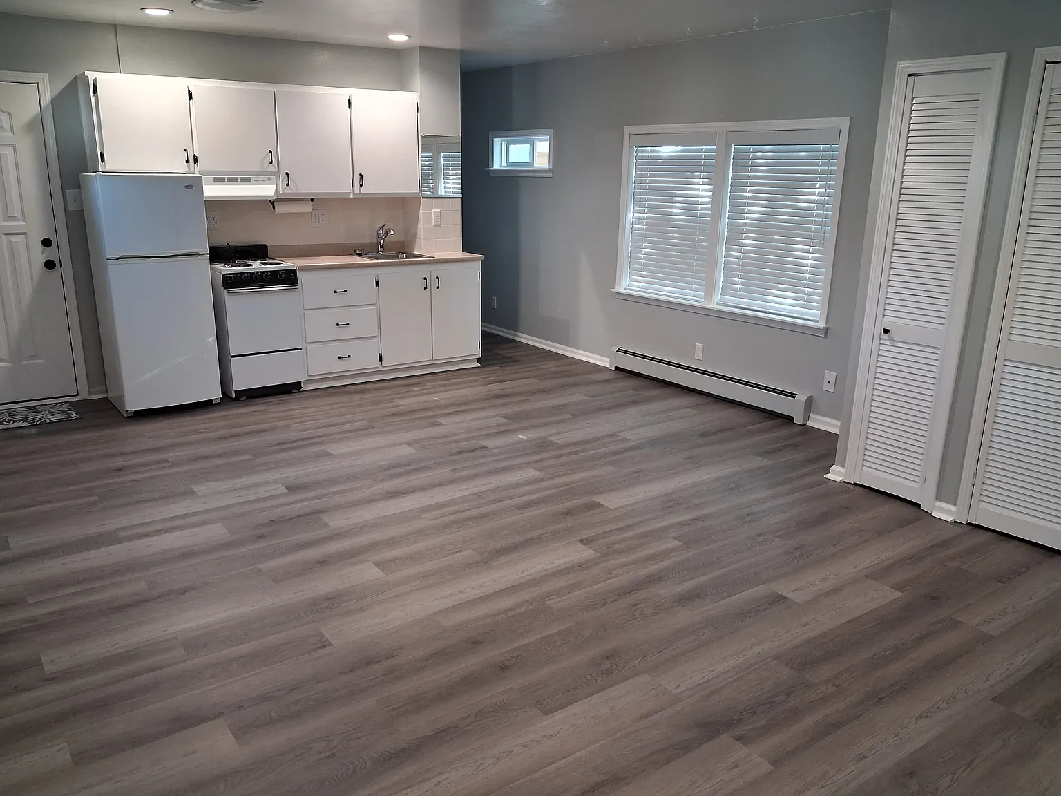 6919 Reno Dr — Photo 1