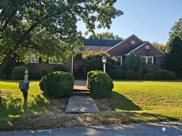 8159 Sawyer Ln, Mechanicsville, VA 23111