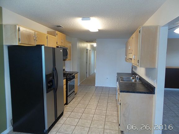 4th image of 130 Wild Horse Dr