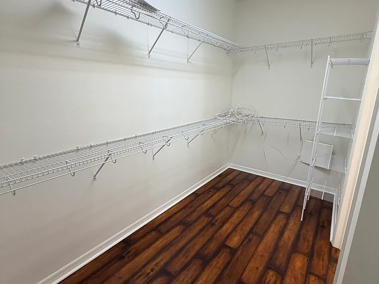 6608 Newport Palms Ct — Photo 14