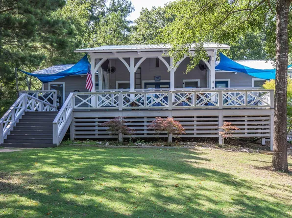 45 Lakeview Ct, Equality, AL 36026